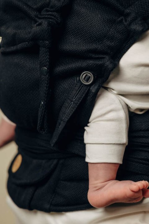 Moje Pierwsze Nosidełko LennyHybrid Half Buckle, splot jodełkowy, 100% bawełna , rozmiar standard - MAŁA JODEŁKA CZARNY HEBAN
