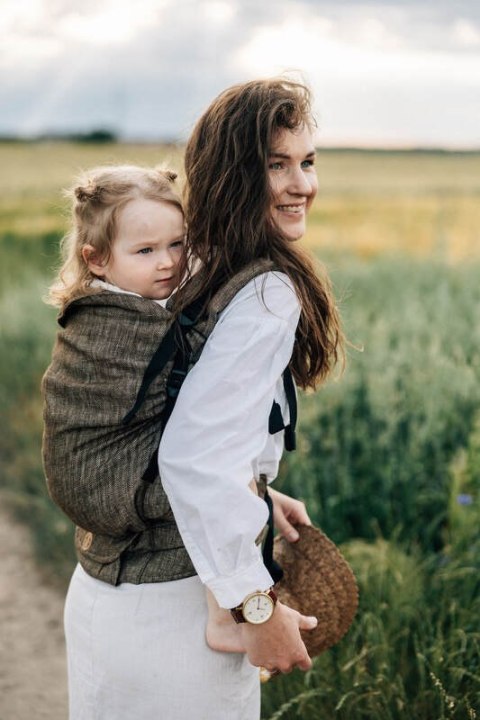 Nosidełko LennyPreschool z tkaniny żakardowej 100% len, rozmiar preschool - ARROW - WOOD