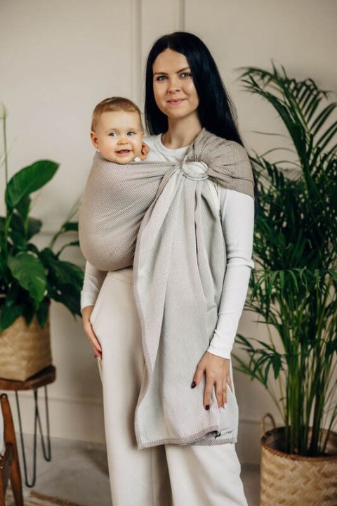 Chusta kółkowa do noszenia dzieci, tkana splotem jodełkowym, bawełna, ramię bez zakładek - MAŁA JODEŁKA ALMOND - standard 1.8m