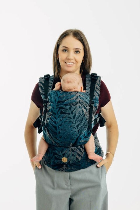 Nosidełko LennyUpGrade PRO z tkaniny żakardowej (54% bawełna, 46% TENCEL™ Lyocell), rozmiar standard - RAINFOREST - NOCTURNAL