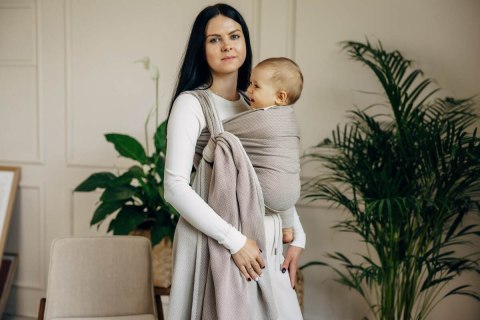 Chusta do noszenia dzieci, tkana splotem jodełkowym, bawełna - MAŁA JODEŁKA ALMOND - rozmiar M