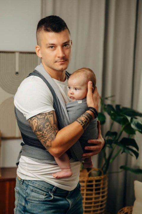 Chusta do noszenia dzieci, tkana splotem jodełkowym, bawełna - MAŁA JODEŁKA OMBRE SZARY - rozmiar XS