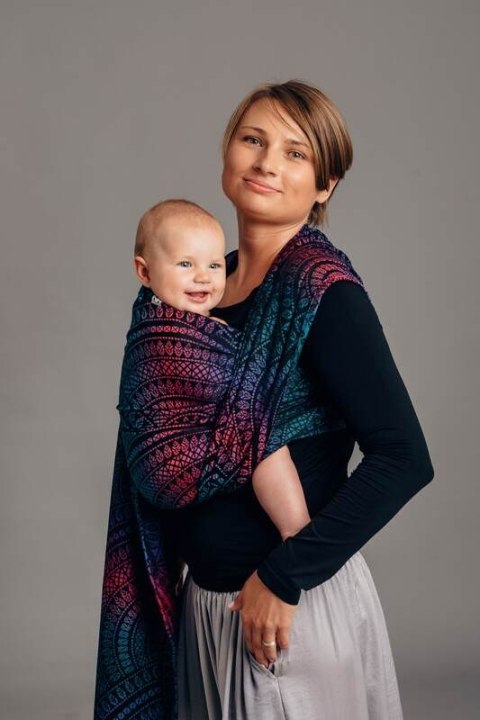 Żakardowa chusta do noszenia dzieci, 60% bawełna, 28% wełna merino, 8% jedwab, 4% kaszmir - PAWI OGON - CZARNY OPAL - rozmiar L