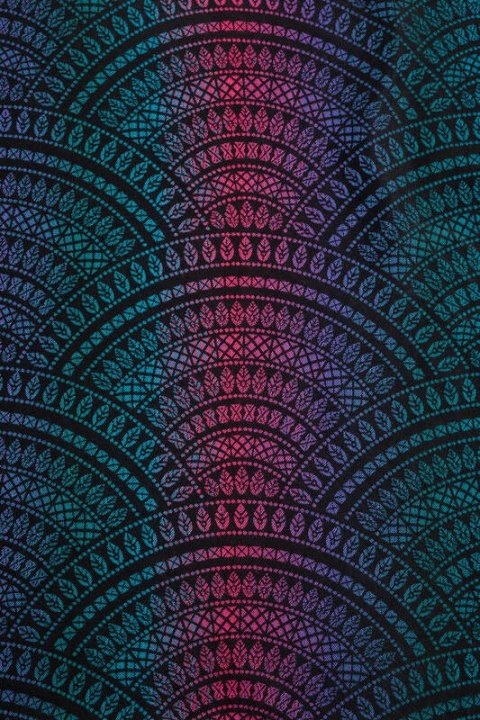 Żakardowa chusta do noszenia dzieci, 60% bawełna, 28% wełna merino, 8% jedwab, 4% kaszmir - PAWI OGON - CZARNY OPAL - rozmiar S