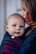 Żakardowa chusta do noszenia dzieci, 60% bawełna, 28% wełna merino, 8% jedwab, 4% kaszmir - PAWI OGON - CZARNY OPAL - rozmiar XS